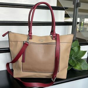 Guess tote bag shoulder Crossbody handbag purse, travel business like new